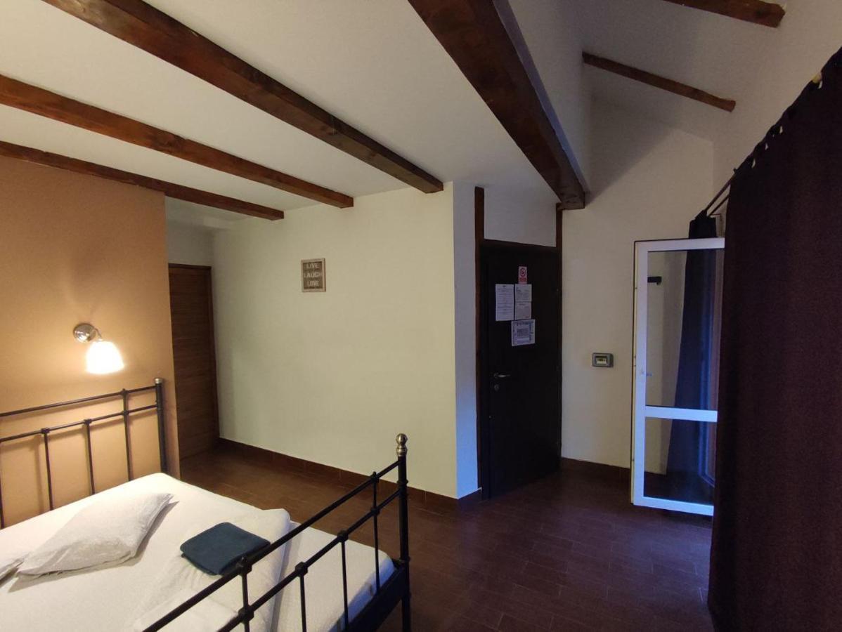 Scarlette Hotel Brasov Luaran gambar