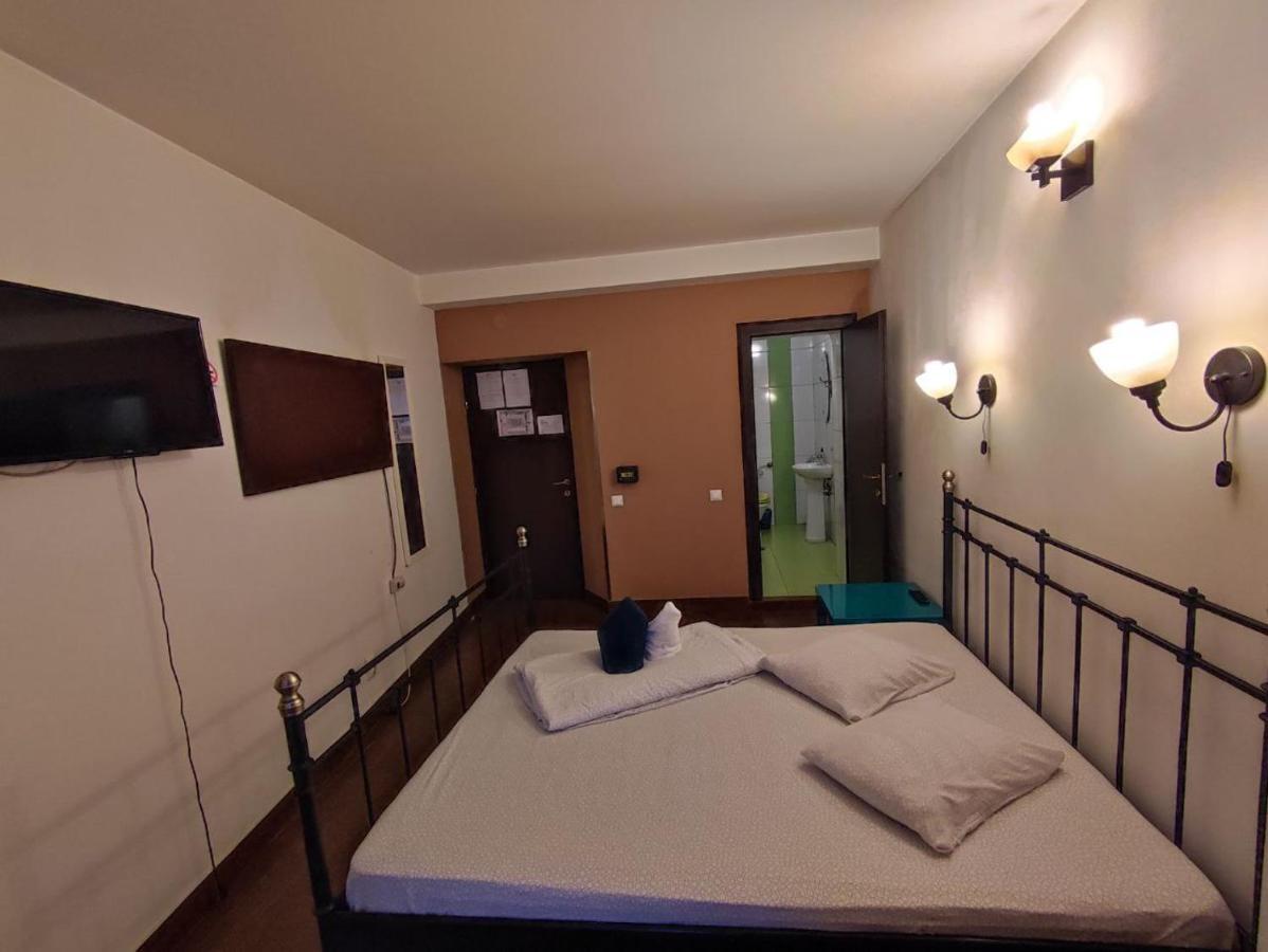 Scarlette Hotel Brasov Luaran gambar